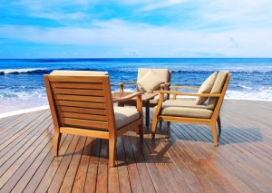 outdoor restaurant with views of sea